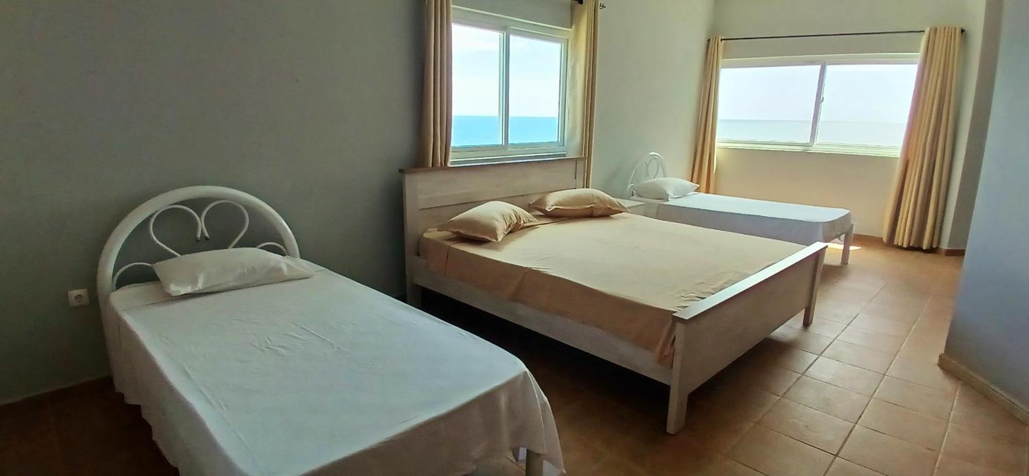Maresia Guest House Прая Екстериор снимка