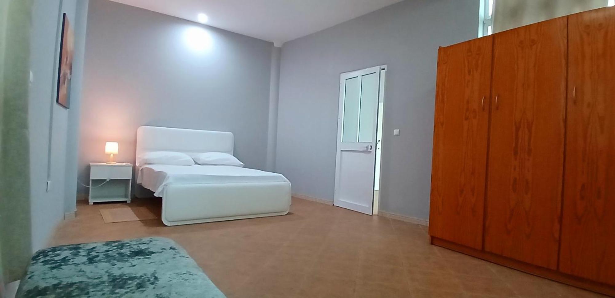 Maresia Guest House Прая Екстериор снимка