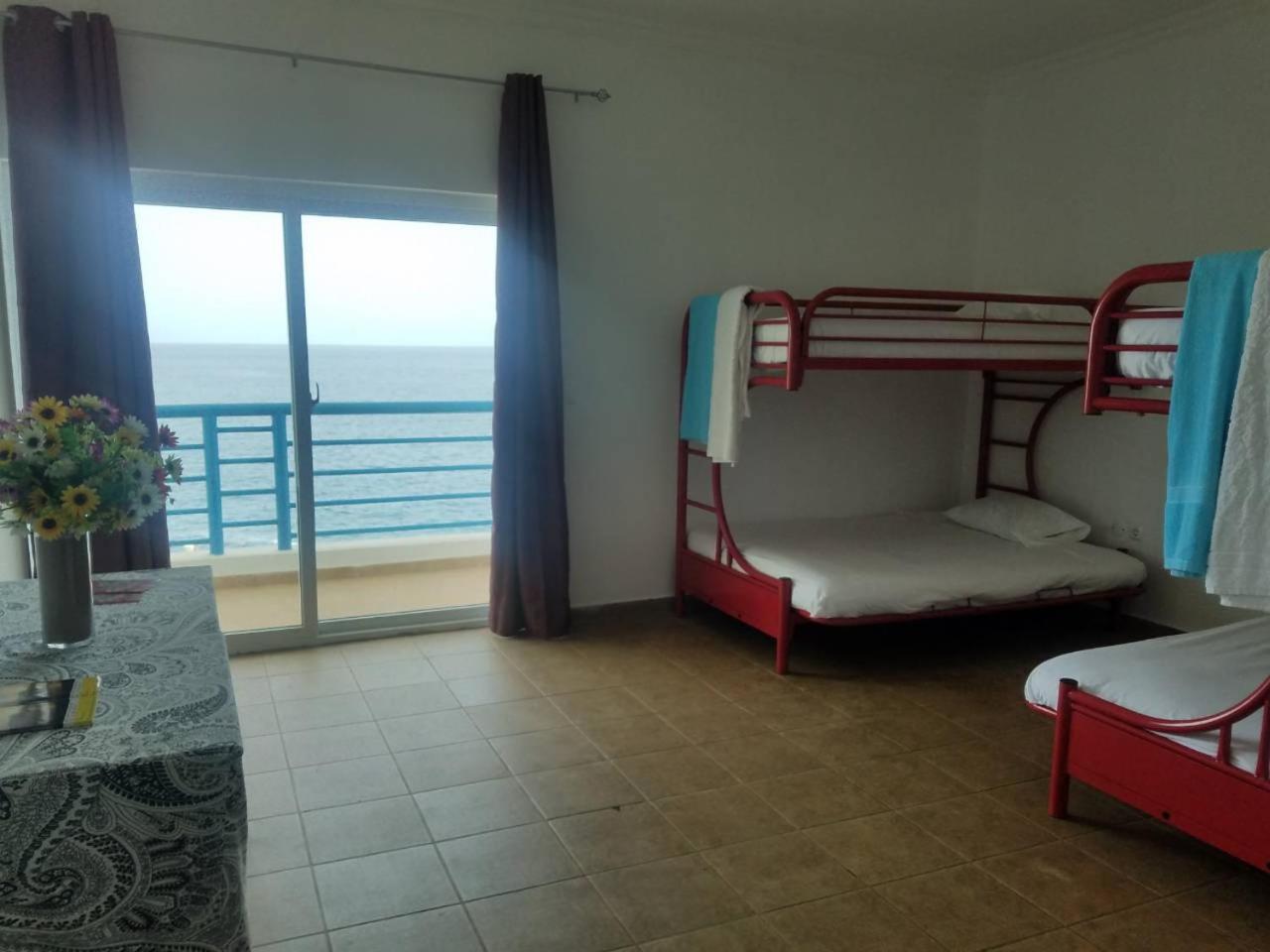 Maresia Guest House Прая Екстериор снимка