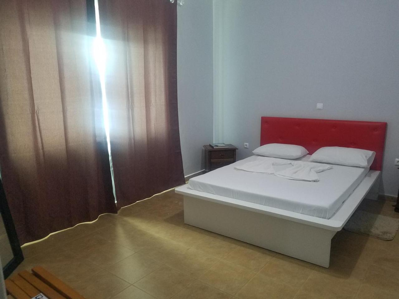 Maresia Guest House Прая Екстериор снимка